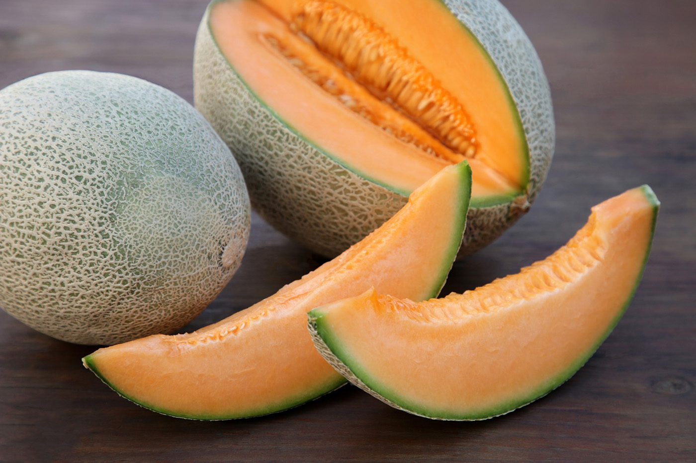 sliced and whole cantaloupe